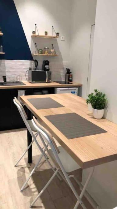 Appartamento Le Berlier 60M2 + Cour Privee - Centre Historique Digione Esterno foto
